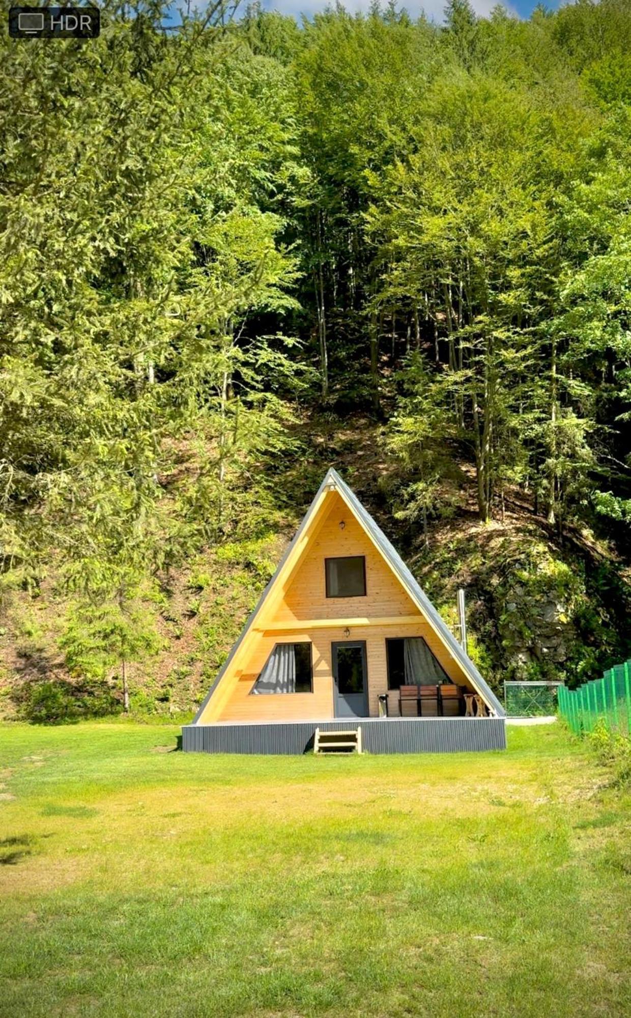 Cabana Laica, Romania Petrila Exterior photo